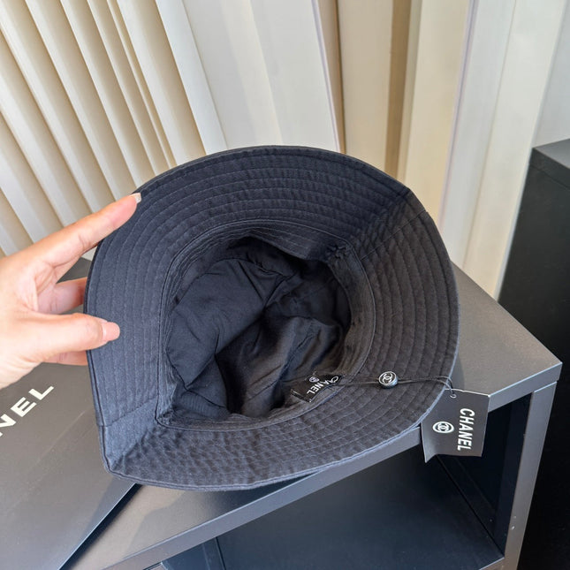 CHANEL 26S EMBROIDERED CC BUCKET HAT 337813