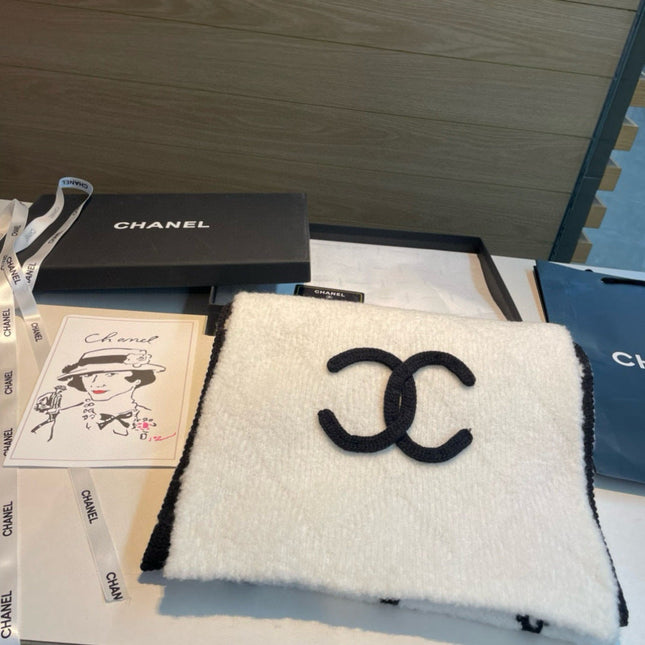 CHANEL 25S SCARF 180 IN CASHMERE 883365