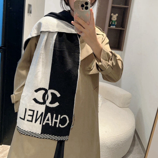 CHANEL 25S SCARF 180 IN CASHMERE 932415