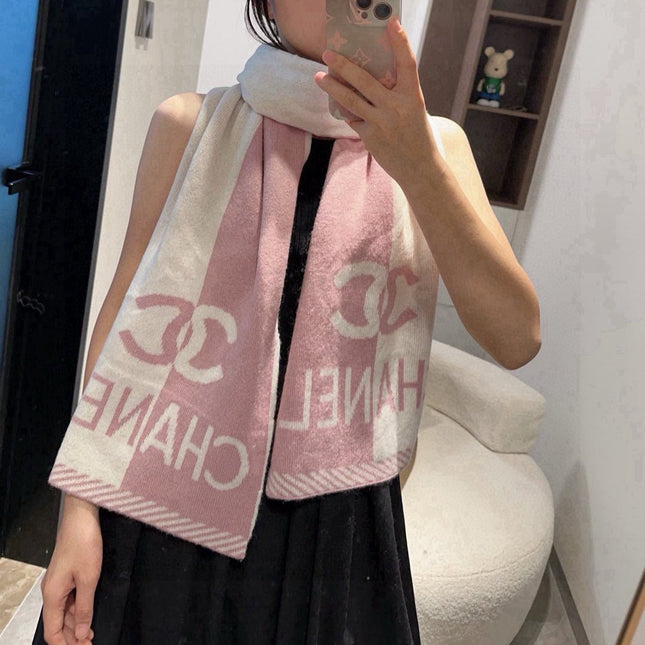 CHANEL 25S SCARF 180 IN CASHMERE 932416