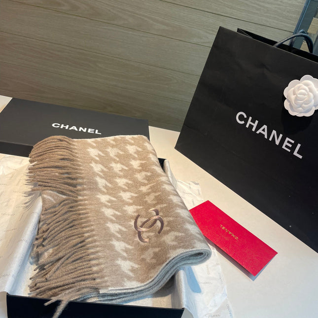 CHANEL 25S SCARF 180 CM IN CASHMERE 942936