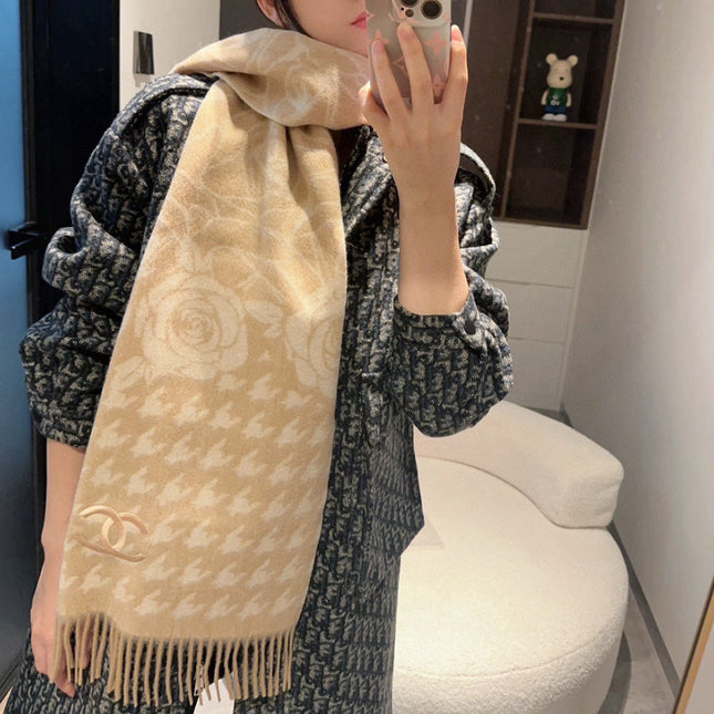 CHANEL 25S SCARF 180 CM IN CASHMERE 942938
