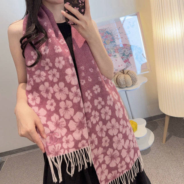 CHANEL 25S SCARF 180 IN CASHMERE 989898