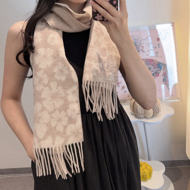 CHANEL 25S SCARF 180 IN CASHMERE 989899