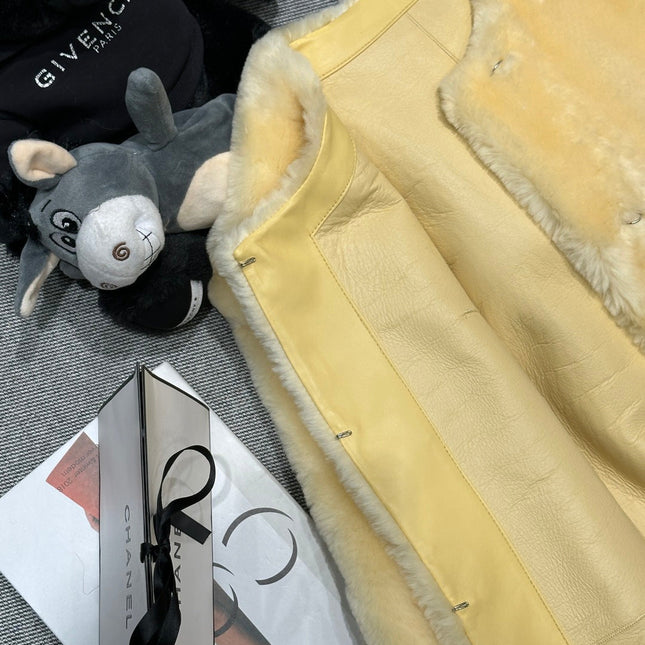 CHANEL 25S SHEEP FUR COAT 504