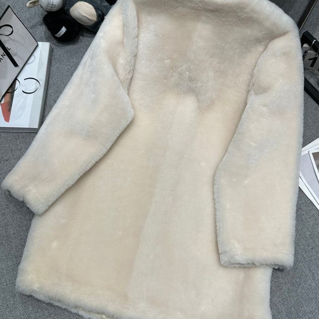 CHANEL 25S SHEEP FUR COAT 506