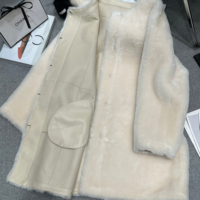 CHANEL 25S SHEEP FUR COAT 506