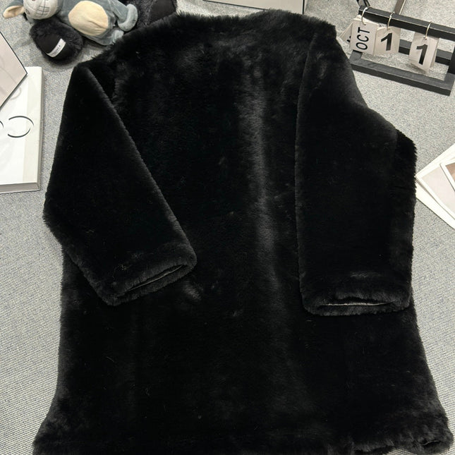 CHANEL 25S SHEEP FUR COAT 505