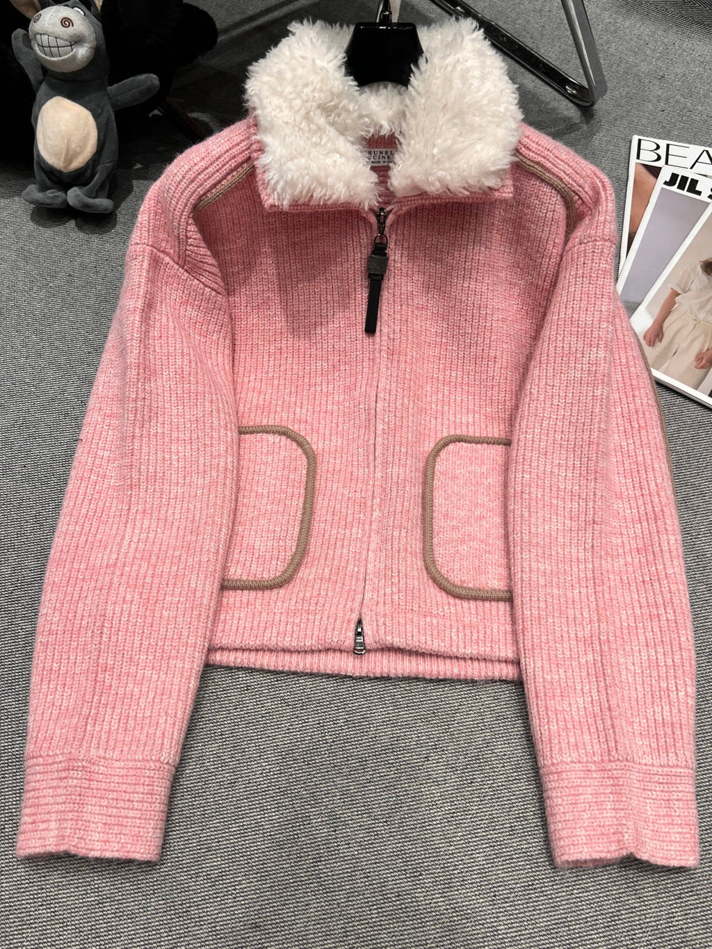 CHANEL 25S JACKET 601
