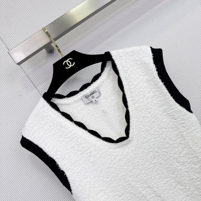 CHANEL 25S VEST DRESS 577