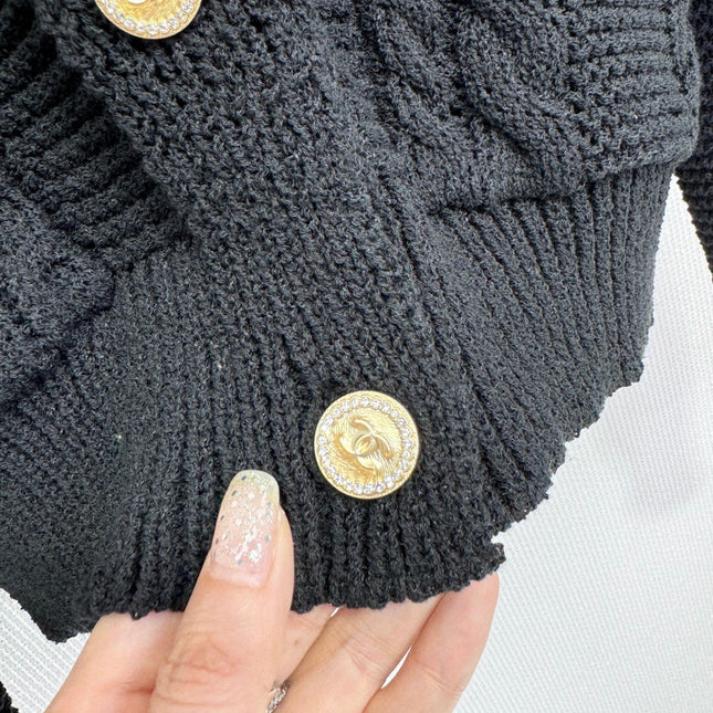 CHANEL 25S KNIT CARDIGAN 579