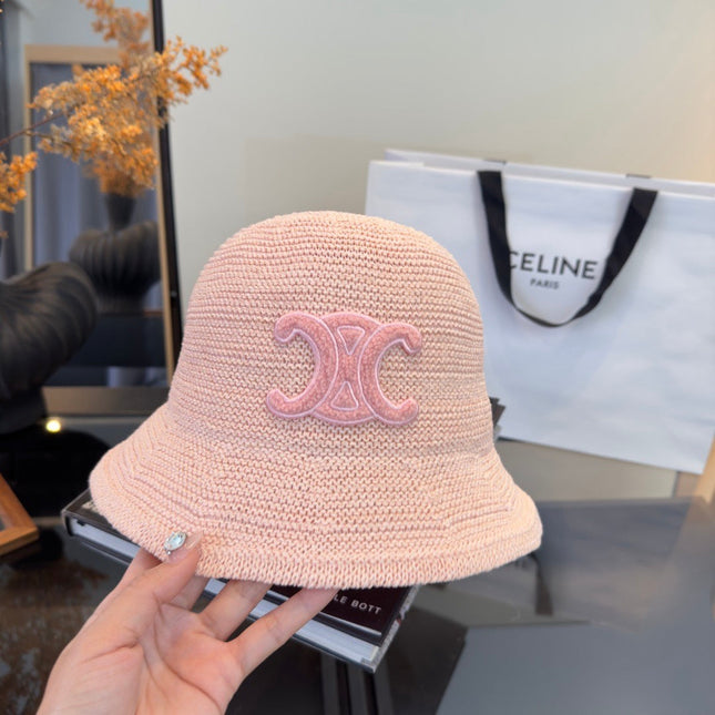 CELINE 26S TRIOMPHE BUCKET HAT STYLE 59