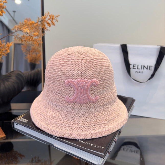 CELINE 26S TRIOMPHE BUCKET HAT STYLE 59