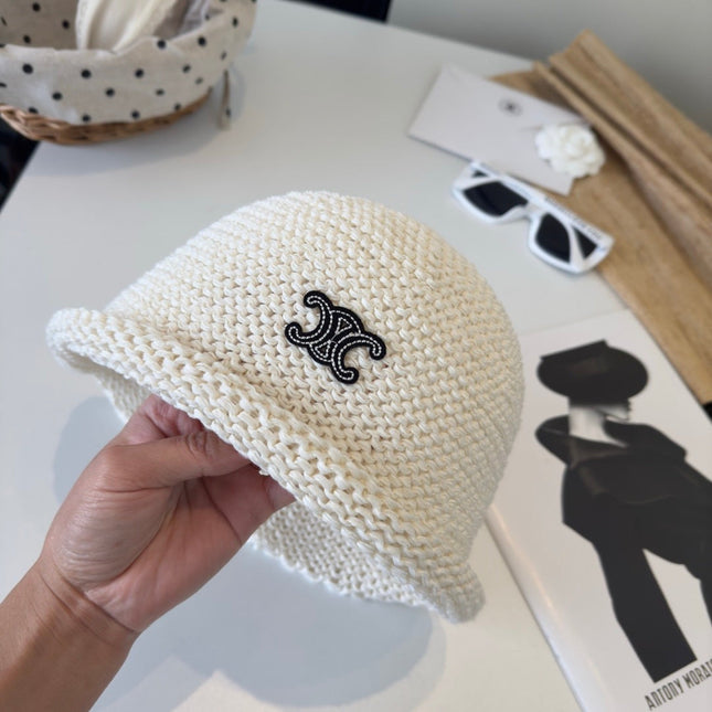CELINE 26S KNIT BUCKET HAT STYLE 58