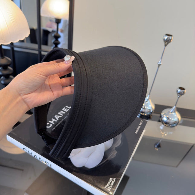 CELINE 26S OPEN-TOP VISOR STYLE 49