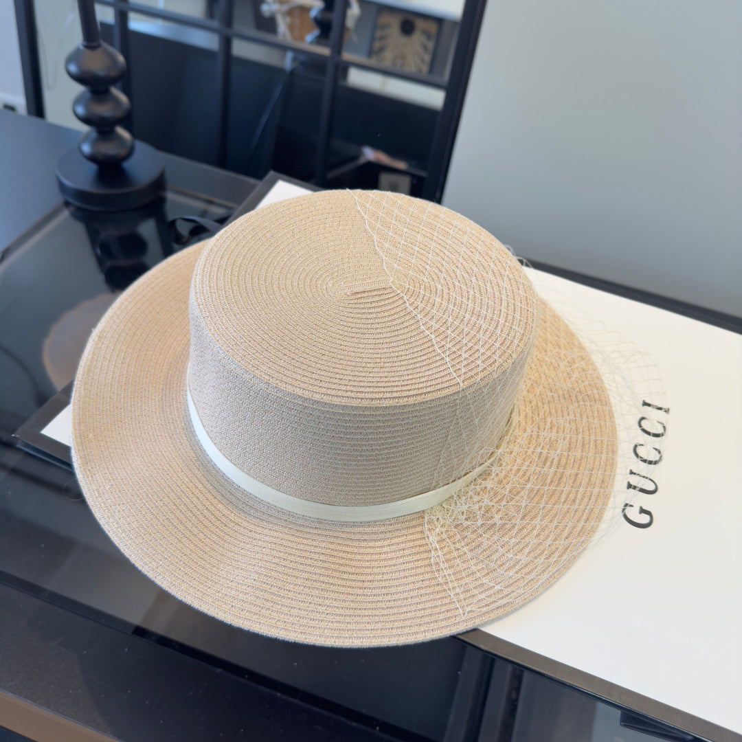 GUCCI 26S WIDE-BRIMMED STRAW HAT 146