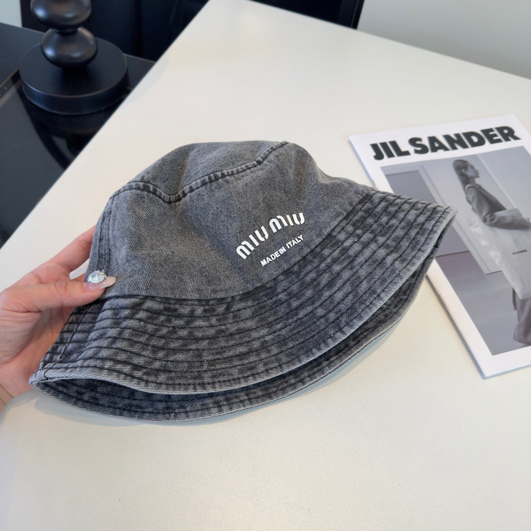 MIUMIU 26S DENIM BUCKET HAT 340424