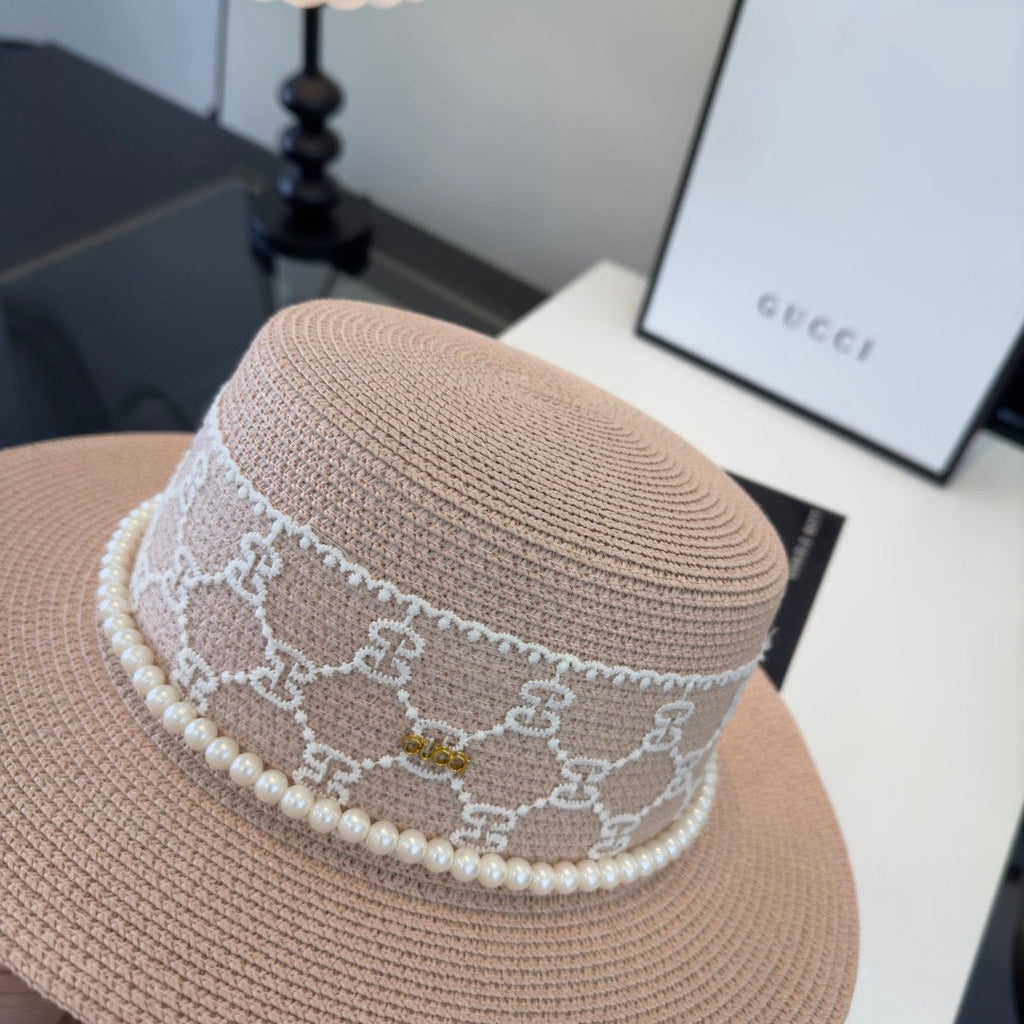 GUCCI 26S WIDE-BRIMMED STRAW HAT 260