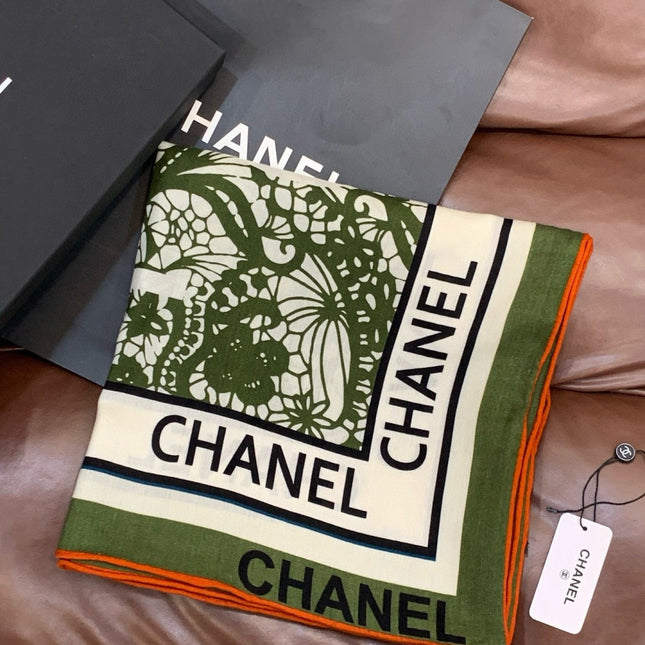 CHANEL 25S SCARF 135 CM IN CASHMERE AND SILK 943314
