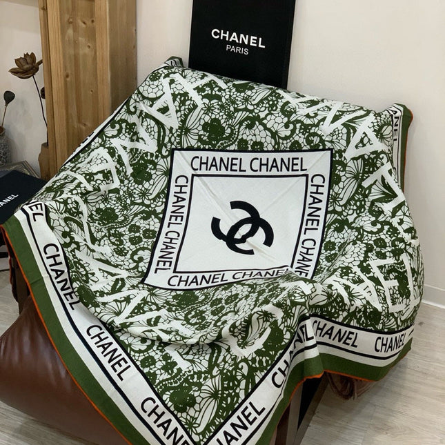 CHANEL 25S SCARF 135 CM IN CASHMERE AND SILK 943314