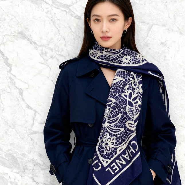CHANEL 25S SCARF 135 CM IN CASHMERE AND SILK 943315