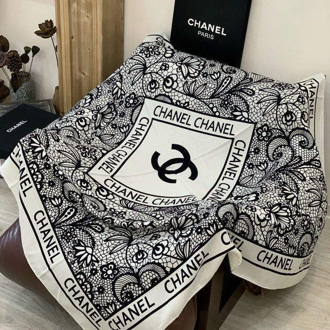 CHANEL 25S SCARF 135 CM IN CASHMERE AND SILK 943316