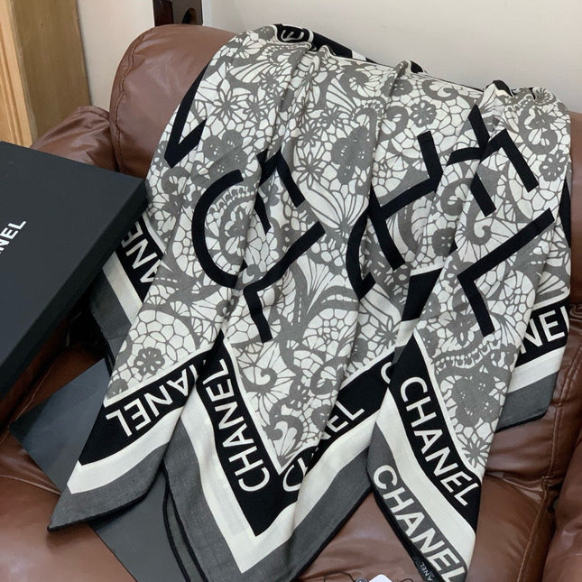 CHANEL 25S SCARF 135 CM IN CASHMERE AND SILK 943319
