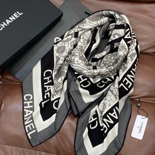 CHANEL 25S SCARF 135 CM IN CASHMERE AND SILK 943319