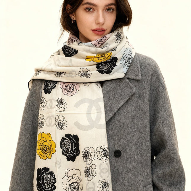 CHANEL 25S SCARF 140 CM IN CASHMERE AND SILK 943335