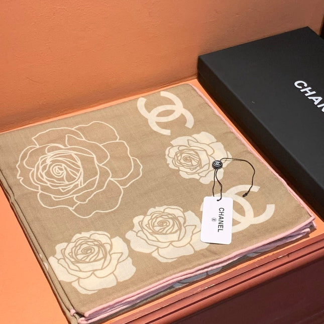 CHANEL 25S SCARF 140 CM IN CASHMERE AND SILK 943337