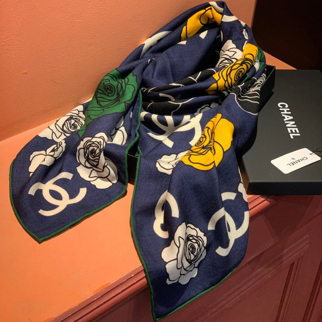 CHANEL 25S SCARF 140 CM IN CASHMERE AND SILK 943338