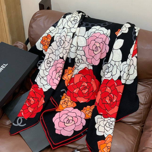 CHANEL 25S SCARF 140 CM IN CASHMERE SILK 943622