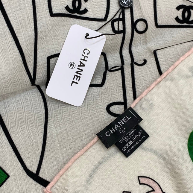 CHANEL 25S SCARF 135 CM IN CASHMERE SILK 943655