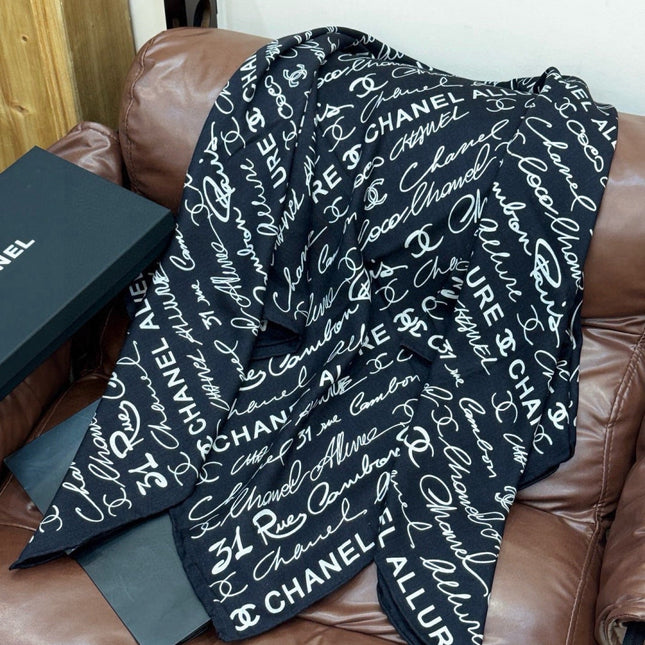 CHANEL 25S SCARF 135 CM IN CASHMERE SILK 943692