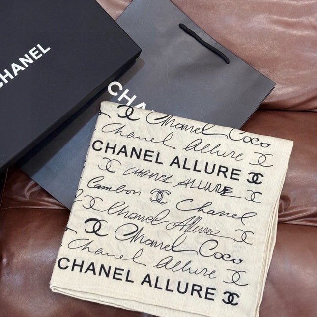 CHANEL 25S SCARF 135 CM IN CASHMERE SILK 943693