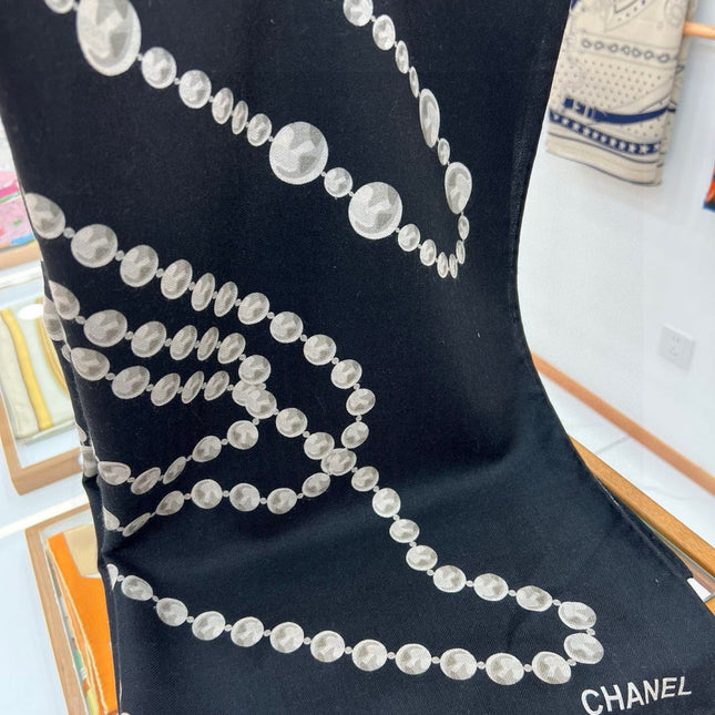 CHANEL 25S SCARF 140 IN CASHMERE 991649