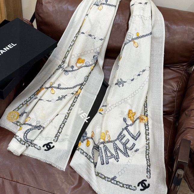 CHANEL 25S SCARF 200 IN CASHMERE 991712