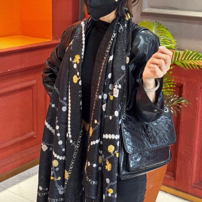 CHANEL 25S SCARF 200 IN CASHMERE 991713