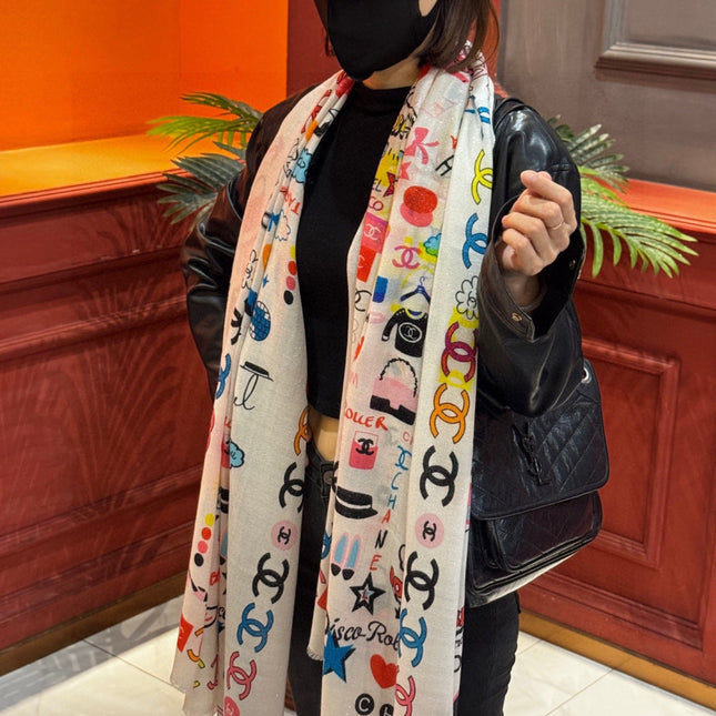 CHANEL 25S SCARF 200 IN LINEN 991722