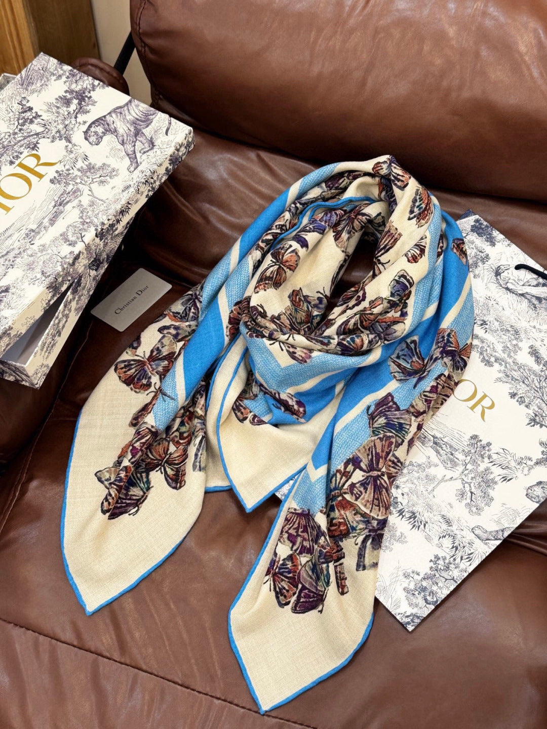 DIOR 26S SCARF 135CM IN CASHMERE SILK 126119
