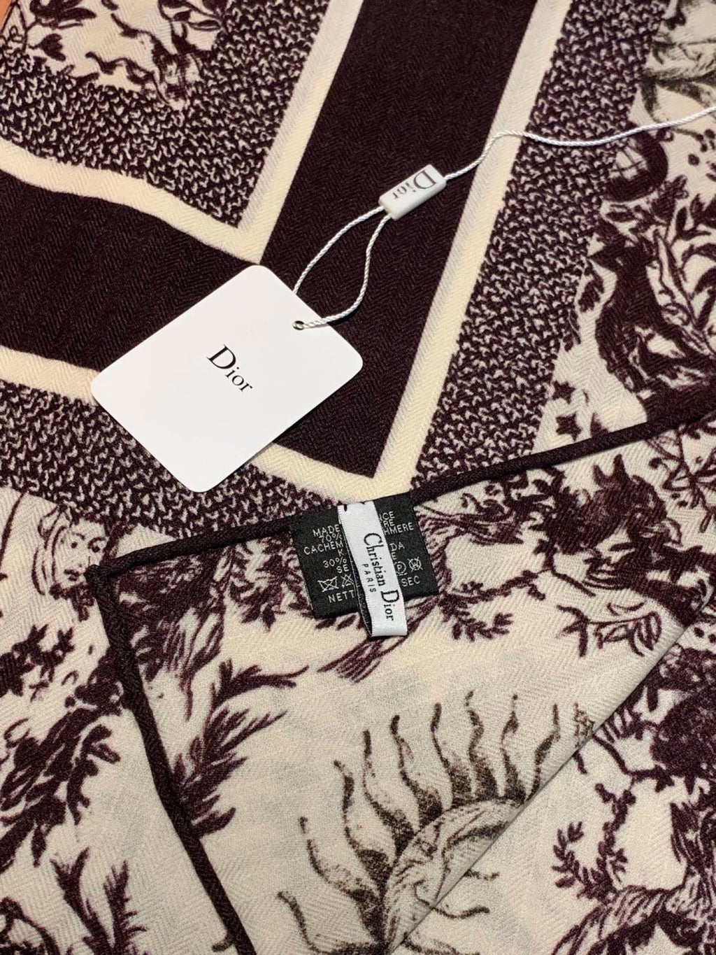 DIOR 26S SCARF 135CM IN CASHMERE SILK 304711