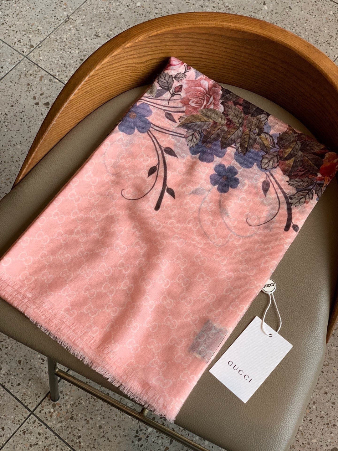 GUCCI 26S SCARF 200 IN CASHMERE AND SILK 306106