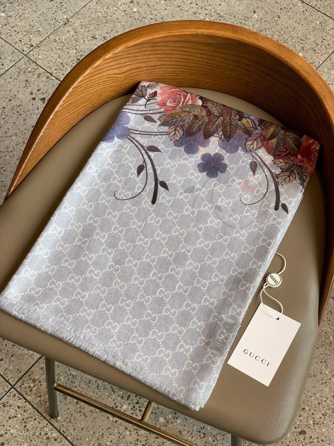 GUCCI 26S SCARF 200 IN CASHMERE AND SILK 306109