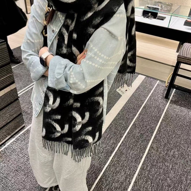 CHANEL 25S SCARF 210 CM IN CASHMERE 942916