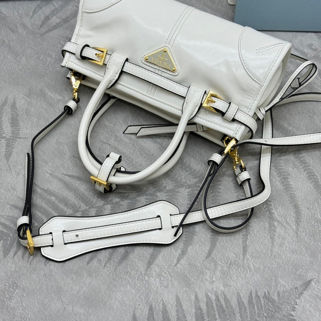 PRADA 25S BONNIE MINI HANDBAG 23 IN WHITE CALFSKIN GOLD HARDWARE