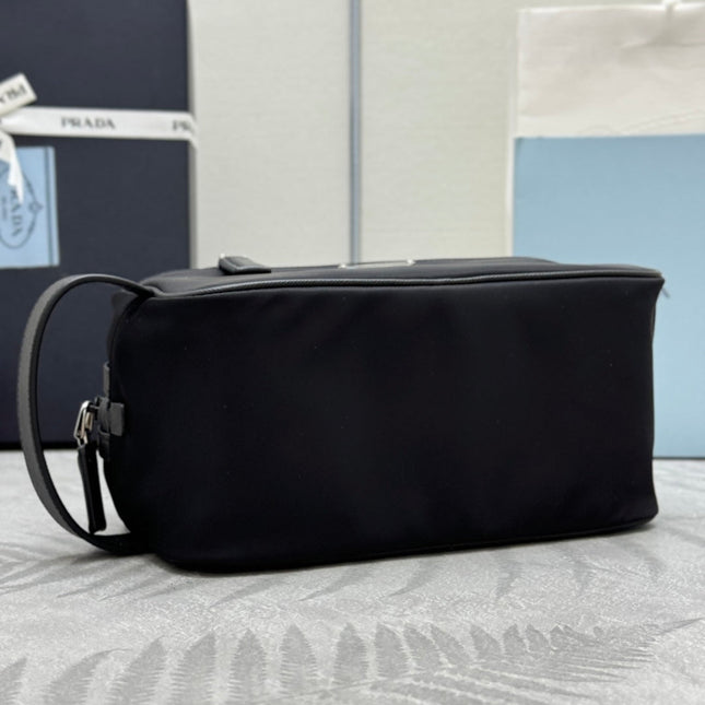 PRADA 25S CLUTCH BAG 22 IN BLACK NYLON SILVER HARDWARE