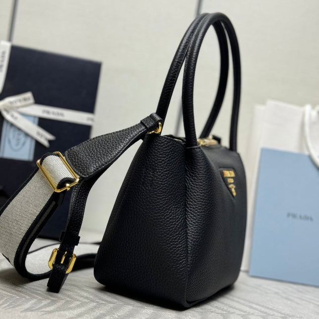 PRADA 25S SMALL BAG 23 IN BLACK CALFSKIN GOLD HARDWARE