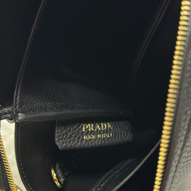 PRADA 25S SMALL BAG 23 IN BLACK CALFSKIN GOLD HARDWARE