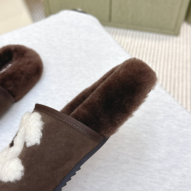 CHANEL 25S FUR SLIPPERS DOUBLE-LAYERED IN DARK BROWN WITH WHITE CC LOGO
