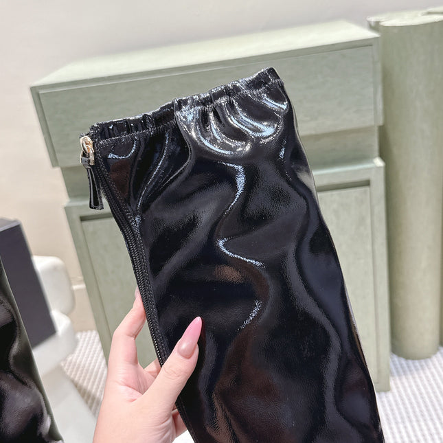 CHANEL 25S KNEE-HIGH BOOTS 60MM IN BLACK PATENT CALFSKIN WEDGE HEELS